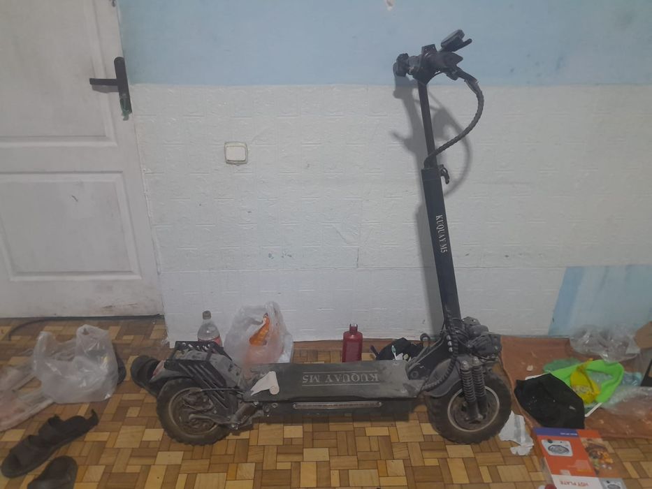 Продам самокат электрический