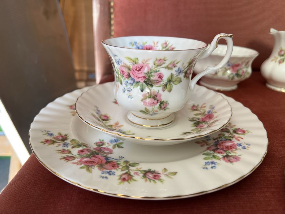 Set Royal Albert Moss Rose