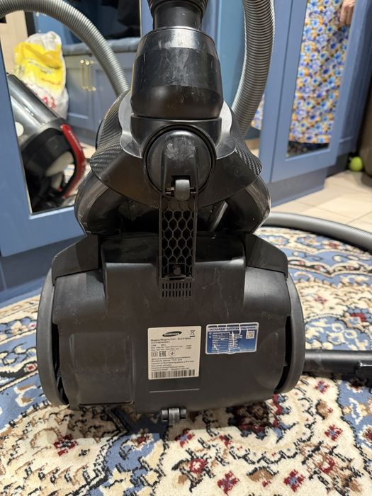 Продам Пылесос самсунг б/у
