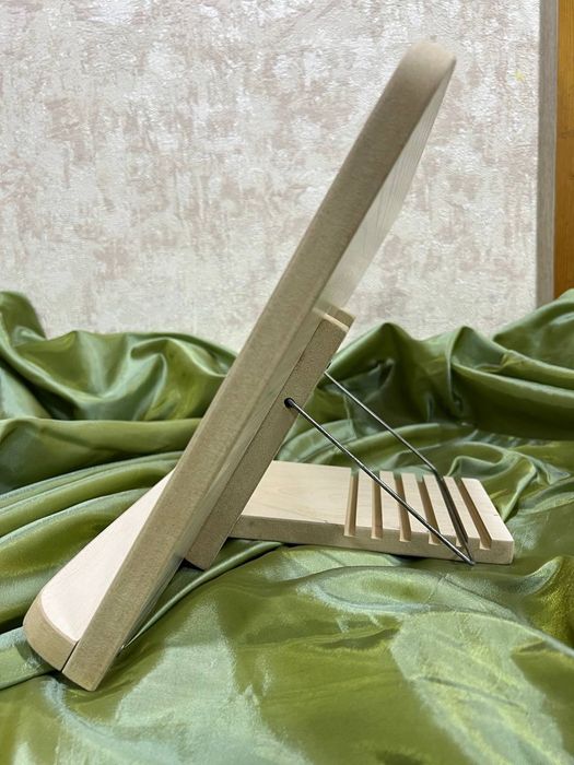 Подставка для книг и планшетов, postavka