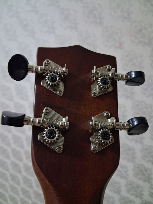 Укулеле в новом состоянии