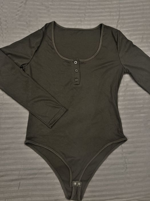 Трикотажные вещи. Не просите написать в тг