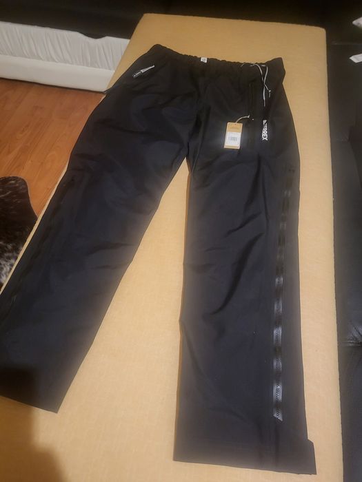 Pantaloni Adidas Gorotex