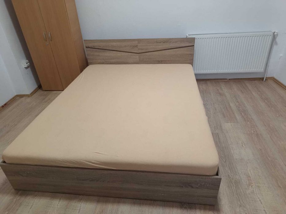 Proprietar închiriez 1 cameră într-un apartament 4 camere