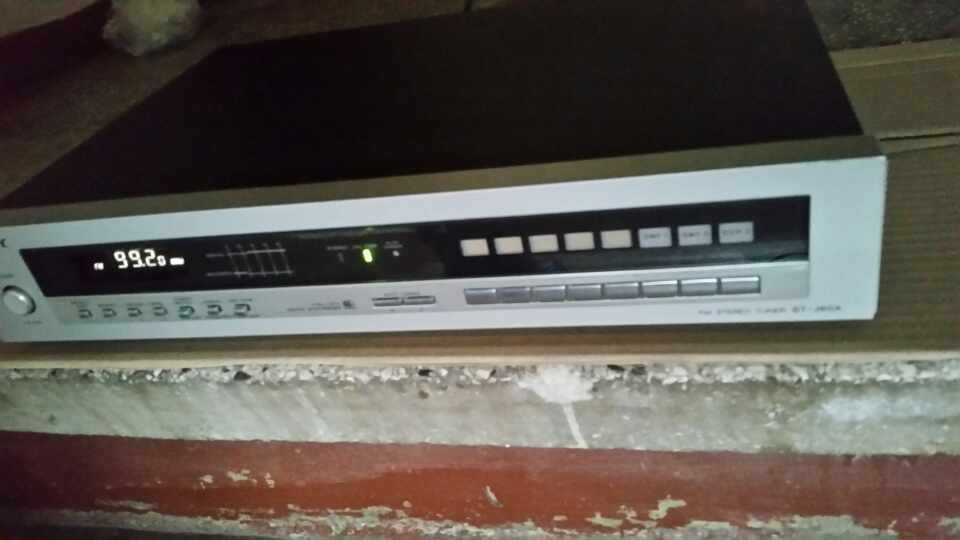 Tuner SONY vintege Model ST J 60 A poze reale MADE IN JAPAN