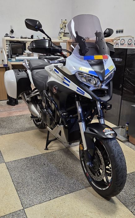 Honda vfr 800x crossrunner