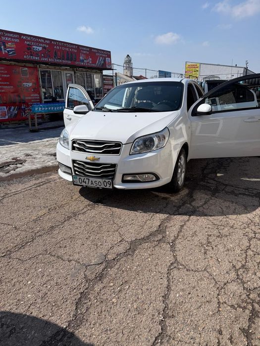 Продам Шевроле Нексию.