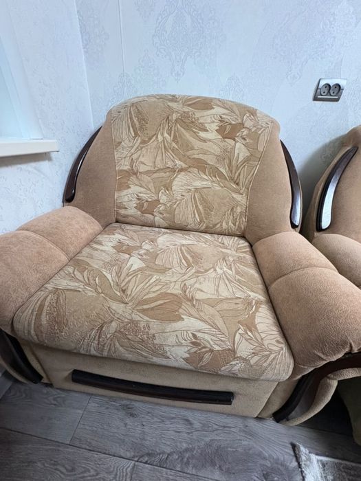 Диван комплект продам