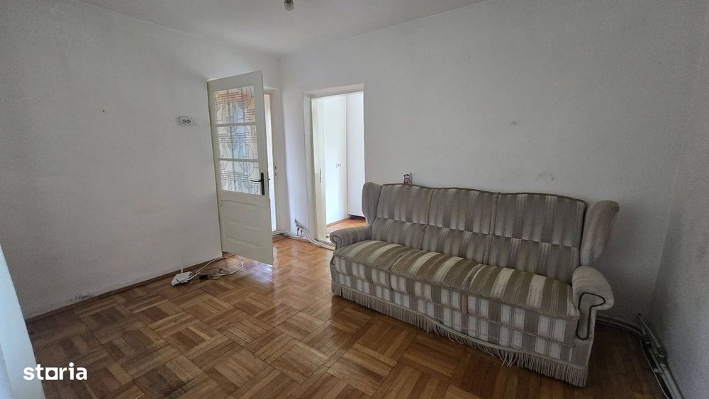 Casa de vanzare situata in Moara de Vant, Iasi