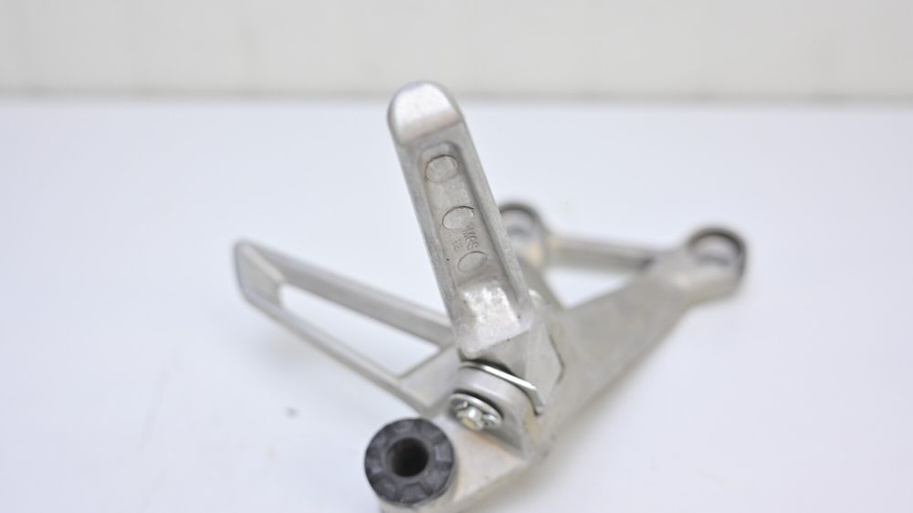 Suport Scarita Pasager Spate Dreapta Honda CBR500R / CB500F 2016 -