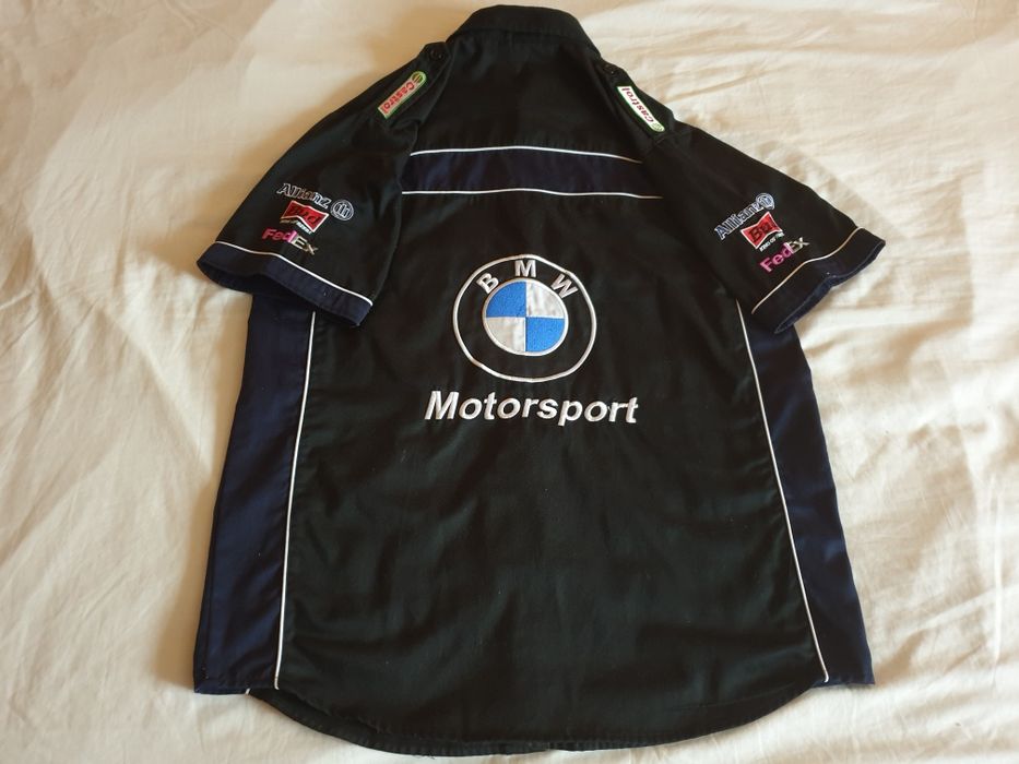 Camasa  de  barbati   -   120 lei.