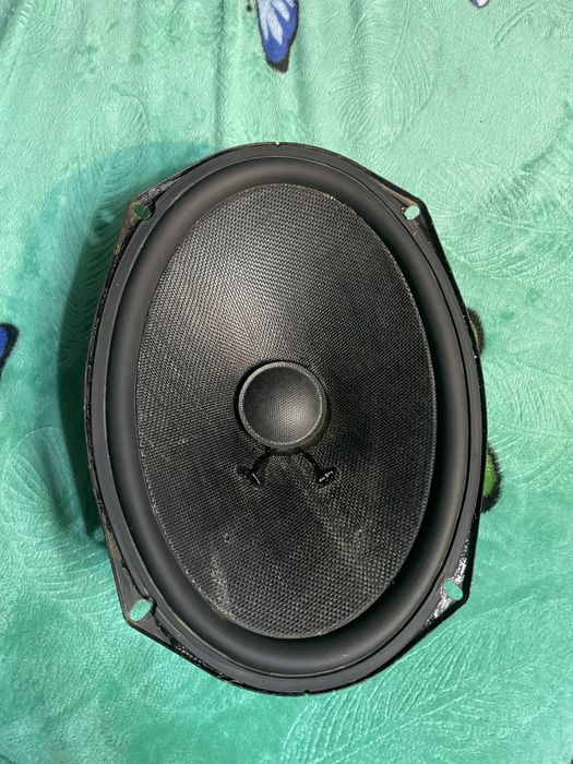 Компонентка Kenwood мидбасс , басовик 7х10 , мощный