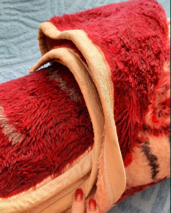 Pătură dublă, cu model trandafir