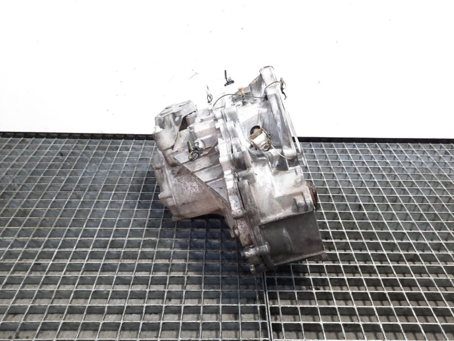 Cutie viteza manuala, cod GM55351000, Opel Vectra C GTS, 2.2 dti, Y22DTR, 5 vit man