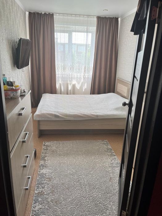 Продам 4-х комнатную квартиру.