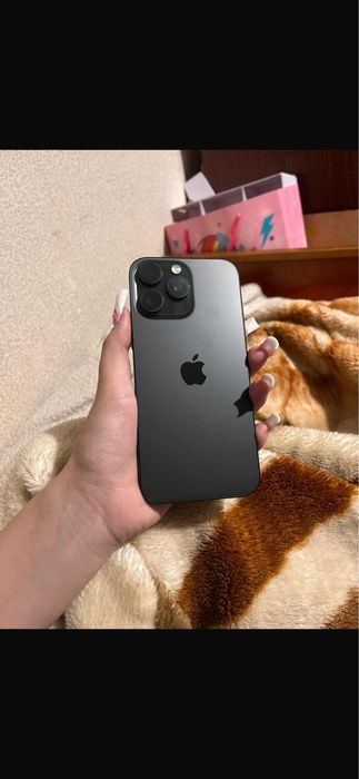 Айфон 16 про мах
