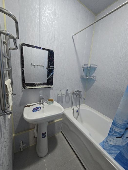 Оила учун 3 хонали уй ижарага берилади