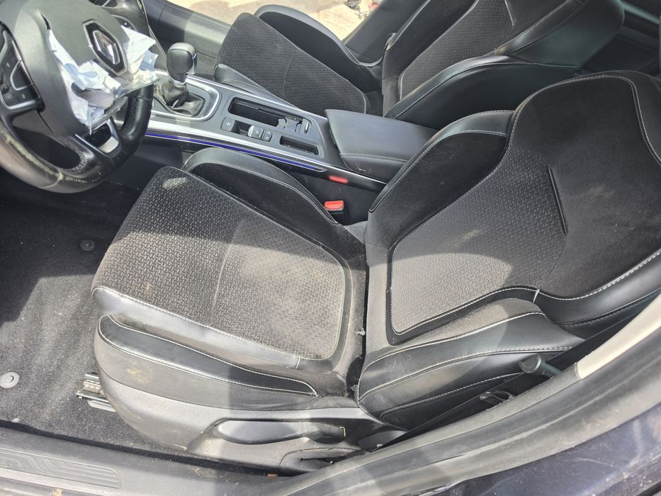Dezmembrez Renault Megane 4 1.5 dci
