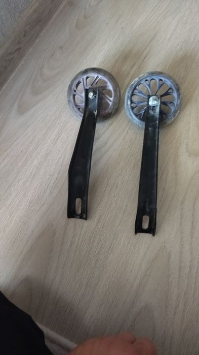 Боковые колёса для велосипеда