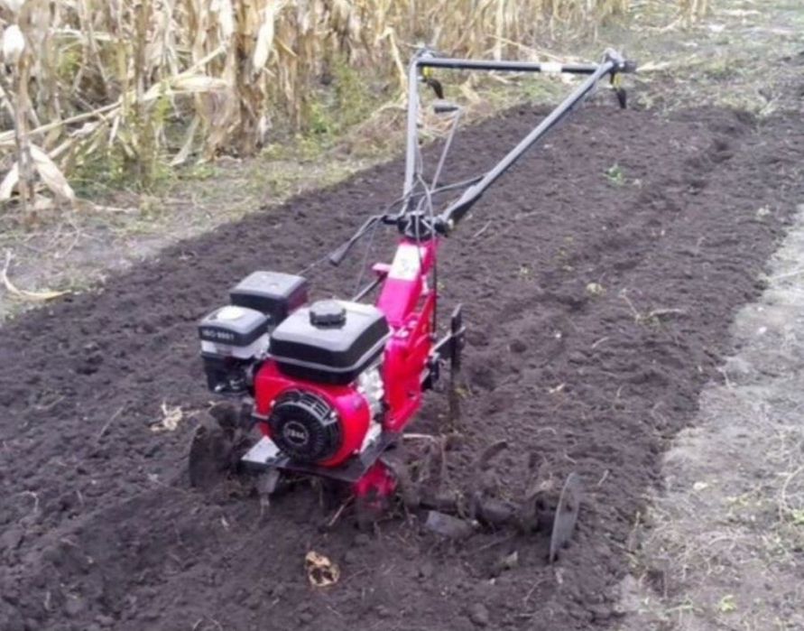 Вспашка дач и огородов