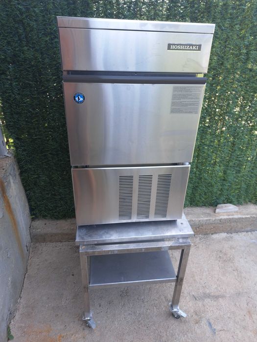 Професионален Ледогенератор HOSHIZAKI