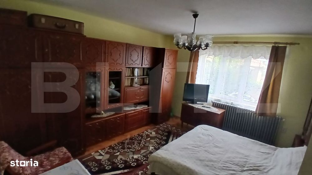 Casa de vanzare, 95 mp, zona Reghin