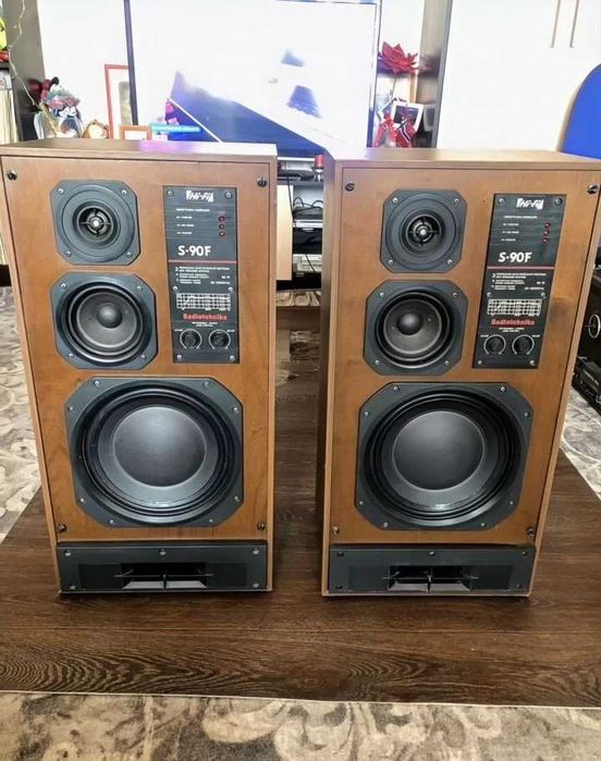 Колонки радиотехника S-90F