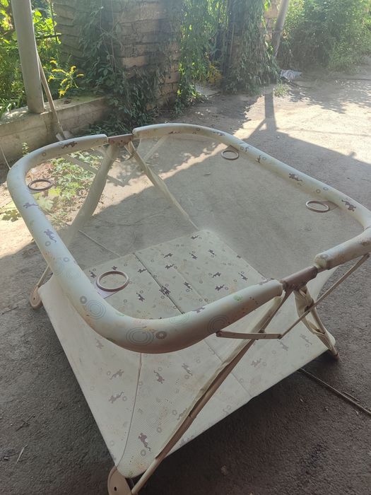 Продам игровой манеж
