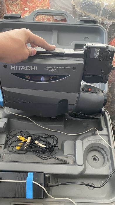 Продается VHS видеокамера