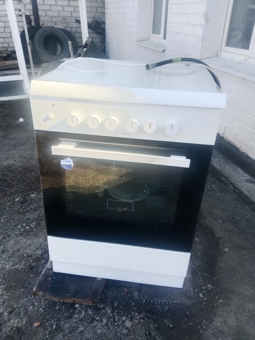 Продам 2 кухонные плиты