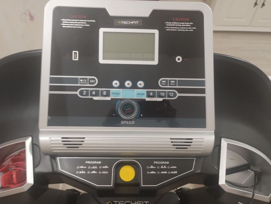 Banda de alergare TECHFIT MT350