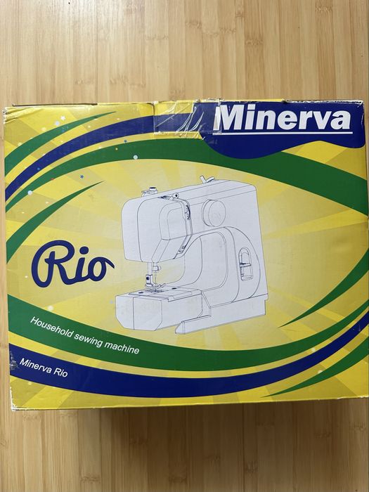 Masina de cusut Minerva Rio