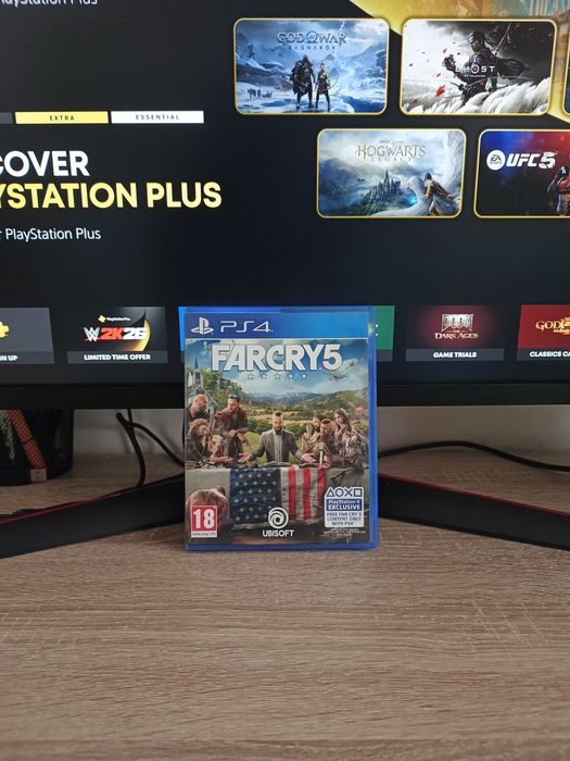 Vând 3 jocuri pentru PS4