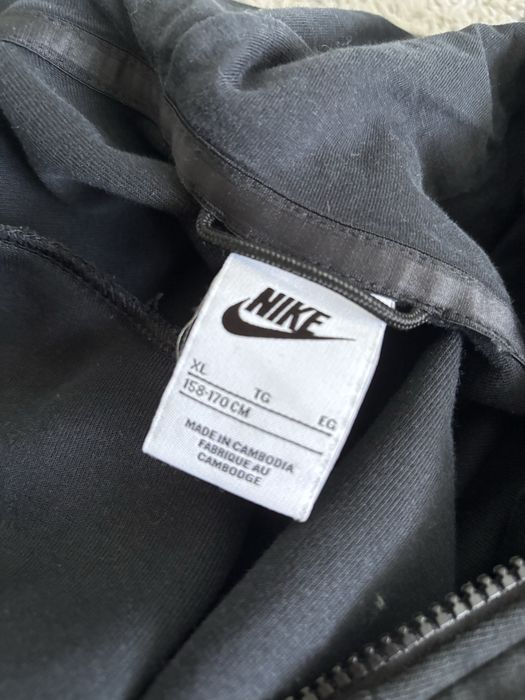 Hanorac Nike Tech