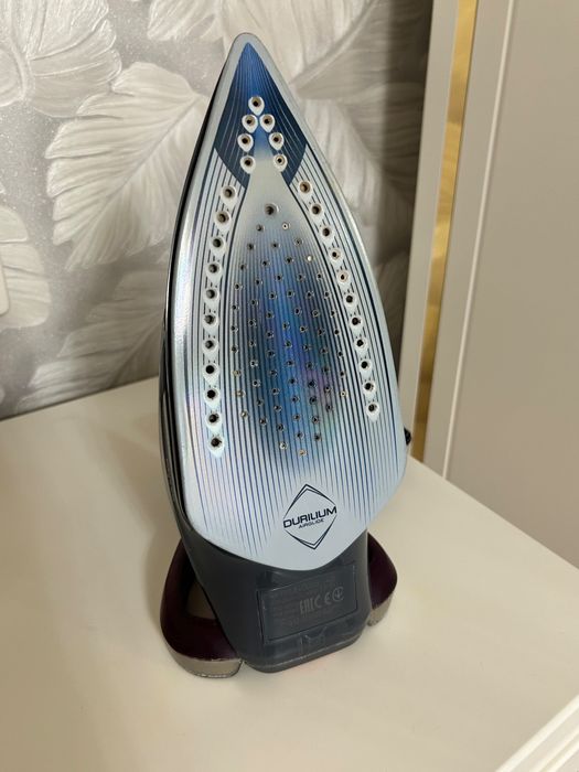Продам утюг Tefal