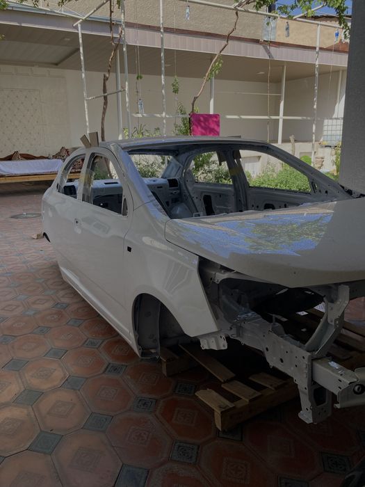 Cobalt Jentra Onix Tracker rodnoy delallar