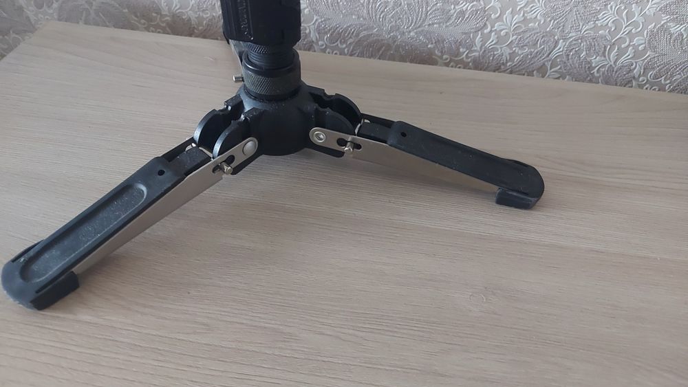 Продам монопод срочно