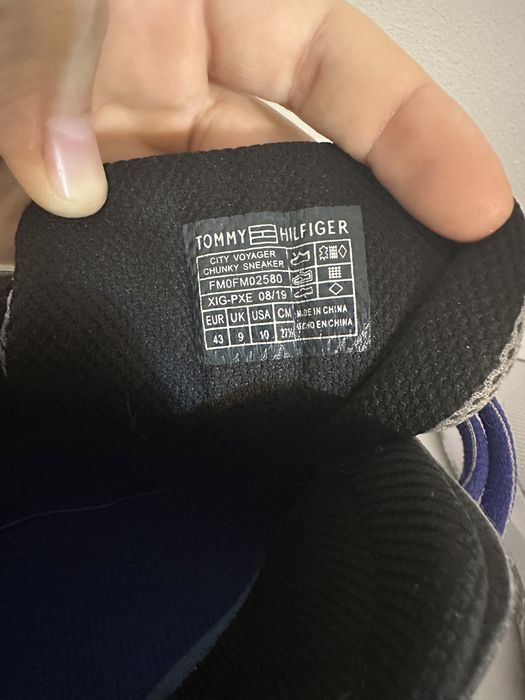 Adidasi Tommy Hilfinger