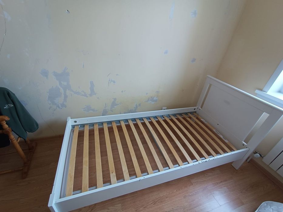 Продам кровать икея 90/200