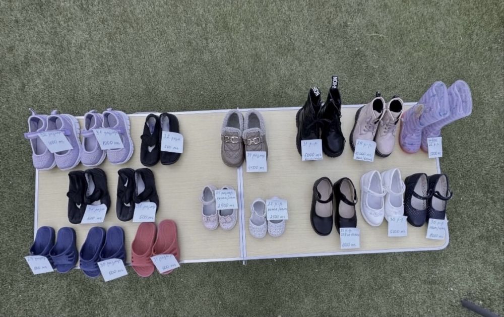 Сапоги туфли шлепки обувь для девочки