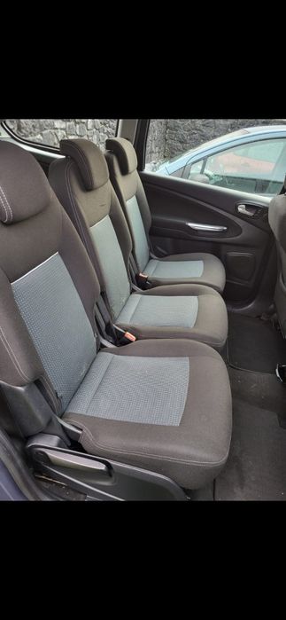 Vind Ford Galaxy