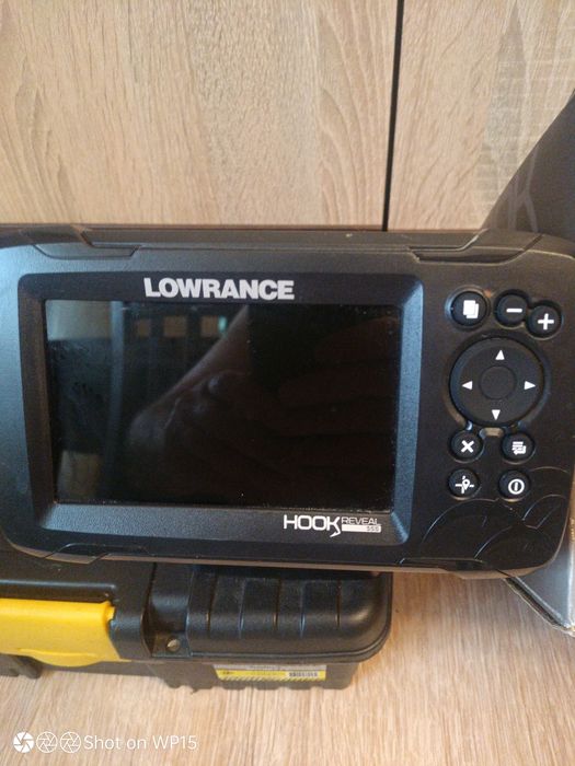 LOWRANCE Сонар и GPS картограф