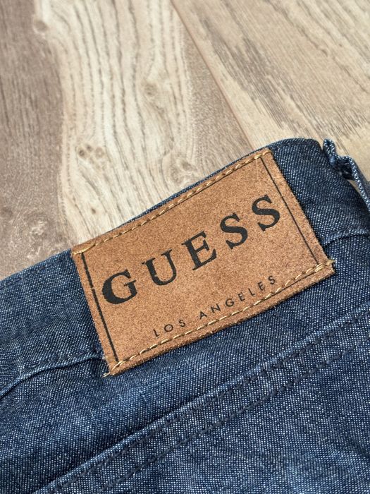 Guess къси панталони /ТОП/М размер