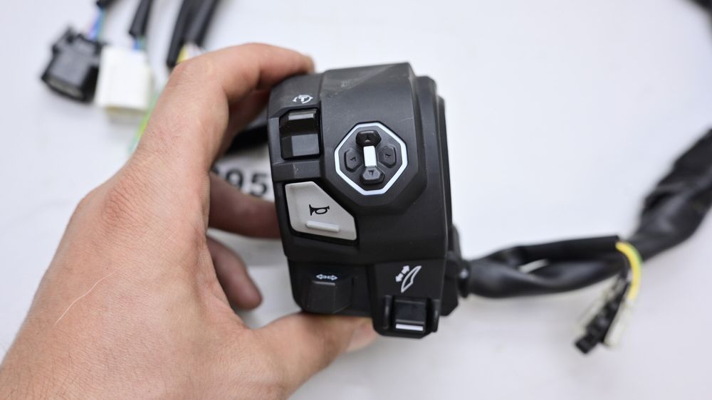 Bloc Comenzi Switch Lumini Stanga OEM Honda Forza 125 / 350 2025 2026