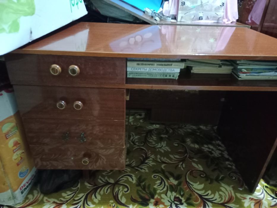 Письменный советский стол