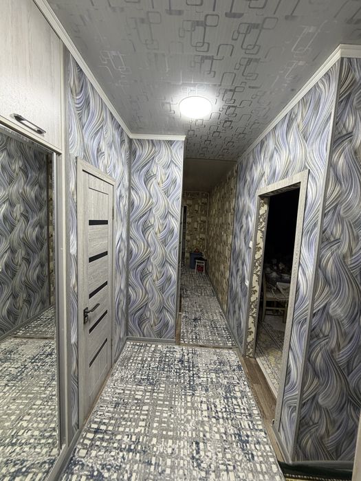 Продается 2х комнатная квартира, г Чирчик, 1-микрораён, Шаландина 52,