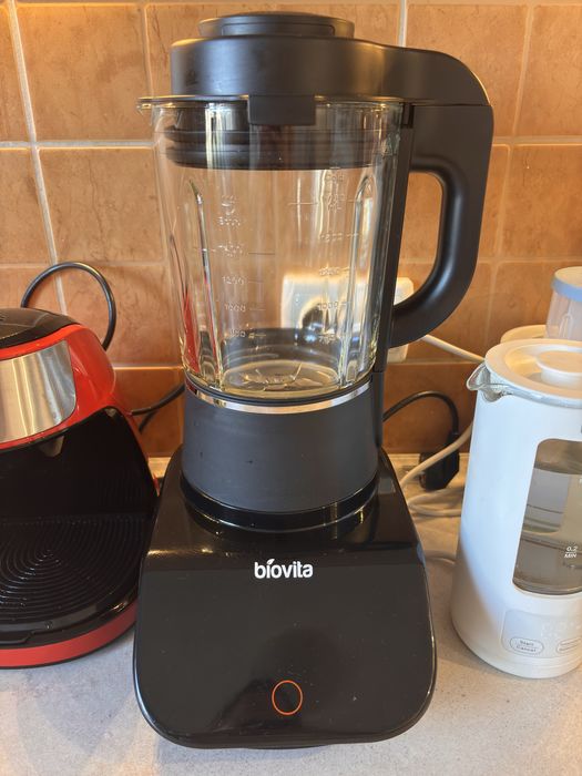 Blender cu încălzire Biovita , 1.75 L capacitate, 1900 W