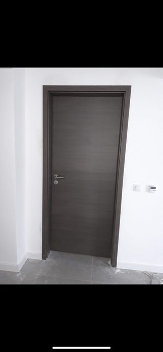 Montaj usi interior/exterior, parchet laminat