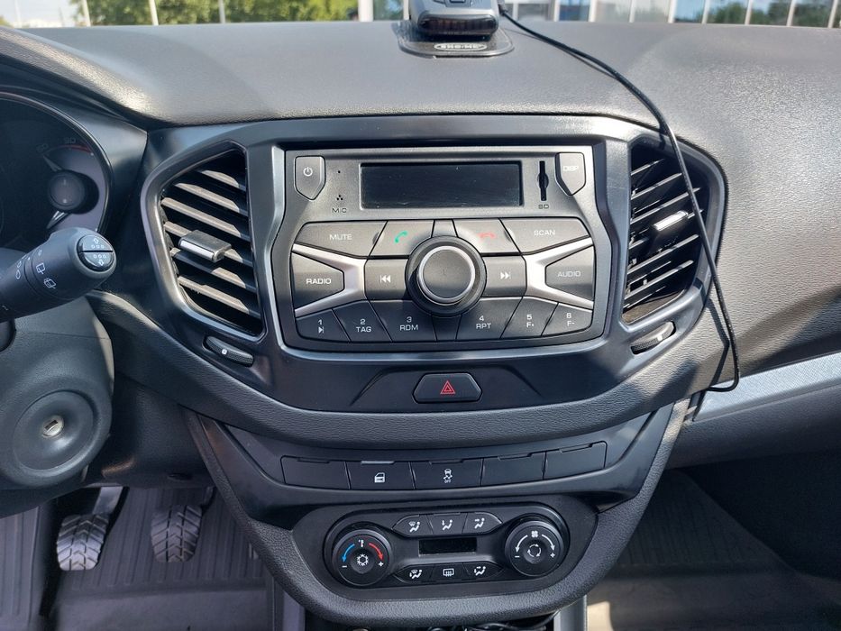Продам Vesta sw 2019 г
