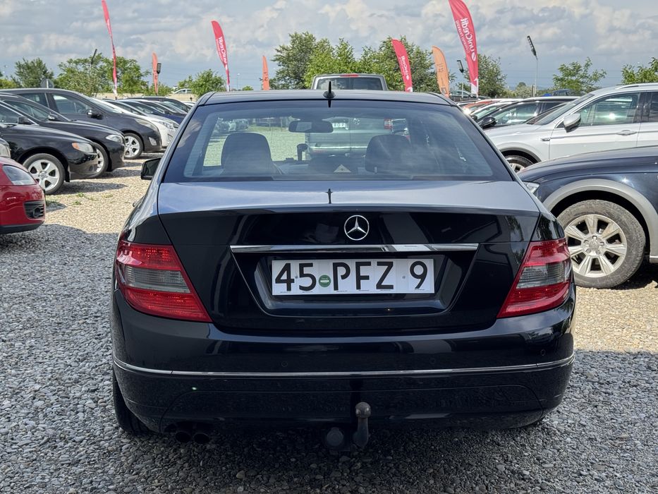 Mercedes Benz C Klasse 180 CDi BlueEfficiency Business Avantgarde